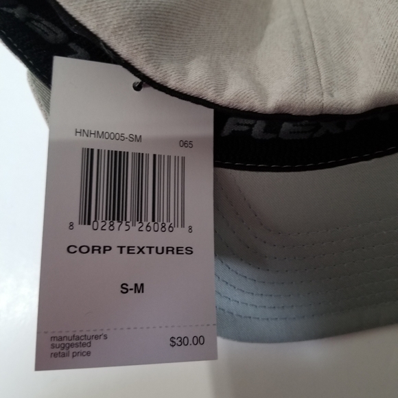 Hurley flexfit hat size sm color like a khaki - Picture 2 of 6